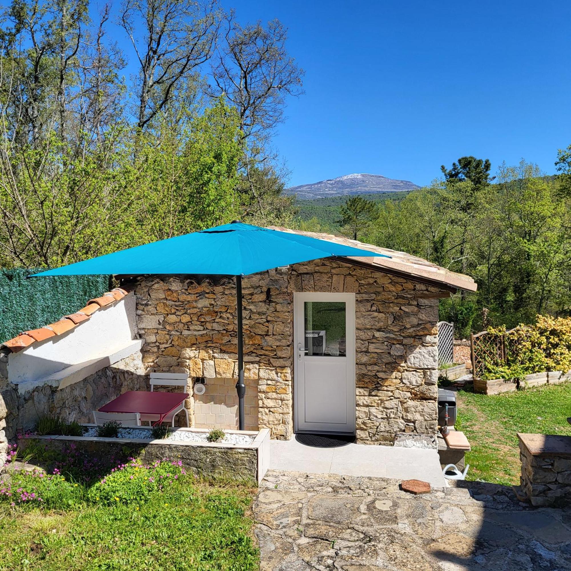 Hotel Les Pierres De Cezaire Saint-Cézaire-sur-Siagne Exterior foto
